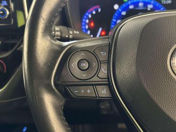 Toyota Corolla 1.8 VVT-h GPF Icon Tech Touring Sports 5dr Petrol Hybrid CVT Eur