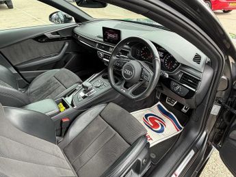 Audi A4 Avant 2.0 TFSI 40 Black Edition S Tronic Euro 6 (s/s) 5dr
