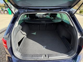 Volkswagen Passat 2.0 TDI GT Estate 5dr Diesel DSG Euro 6 (s/s) (150 ps)