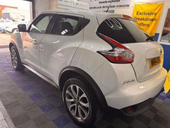 Nissan Juke 1.6 Tekna XTRON Euro 5 5dr