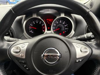 Nissan Juke 1.6 Tekna XTRON Euro 5 5dr
