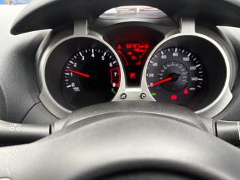 Nissan Juke 1.6 Tekna XTRON Euro 5 5dr