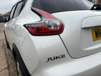Nissan Juke 1.6 Tekna XTRON Euro 5 5dr