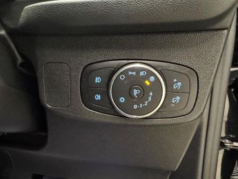 Ford Focus 1.0T EcoBoost MHEV Titanium DCT Euro 6 (s/s) 5dr