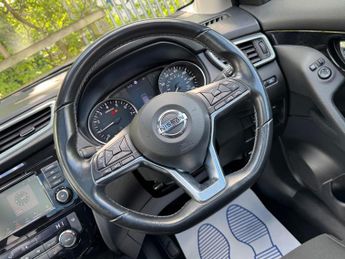 Nissan Qashqai 1.3 DIG-T N-Connecta DCT Auto Euro 6 (s/s) 5dr