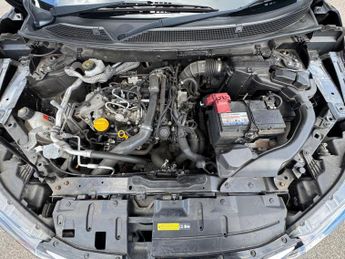 Nissan Qashqai 1.3 DIG-T N-Connecta DCT Auto Euro 6 (s/s) 5dr