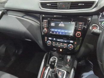 Nissan Qashqai 1.3 DIG-T N-Connecta DCT Auto Euro 6 (s/s) 5dr
