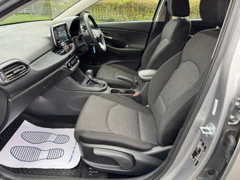 Hyundai i30 1.0 T-GDi MHEV SE Connect DCT Euro 6 (s/s) 5dr