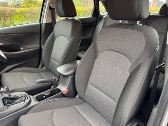Hyundai i30 1.0 T-GDi MHEV SE Connect DCT Euro 6 (s/s) 5dr