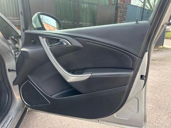 Vauxhall Astra 1.6 16v SE Auto Euro 5 5dr