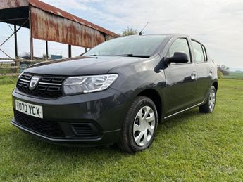 Dacia Sandero 0.9 TCe Essential Euro 6 (s/s) 5dr