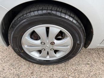 Hyundai i10 1.2 Active Auto Euro 5 5dr