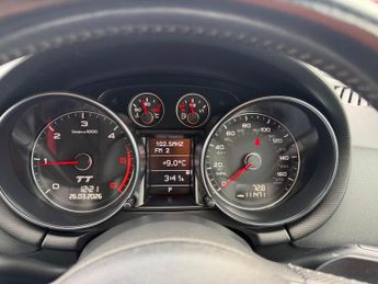 Audi TT 2.0 TDI Black Edition S Tronic quattro Euro 5 3dr