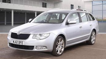 Skoda Superb 2.0 TDI Elegance DSG 4WD Euro 5 5dr