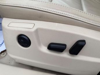 Skoda Superb 2.0 TDI Elegance DSG 4WD Euro 5 5dr