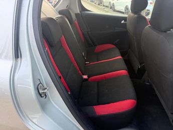 Peugeot 207 1.4 Verve 5dr