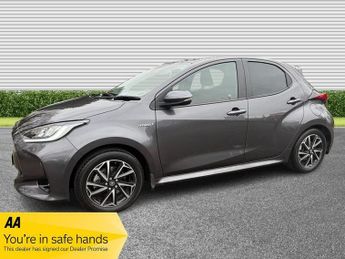 Toyota Yaris 1.5 VVT-h Design E-CVT Euro 6 (s/s) 5dr