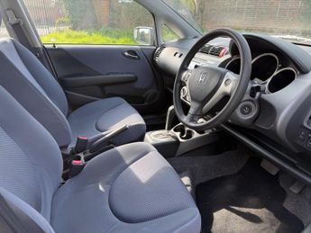 Honda Jazz 1.4 i-DSI SE CVT-7 5dr