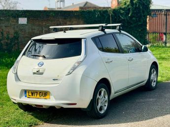 Nissan Leaf 30kWh Acenta Auto 5dr