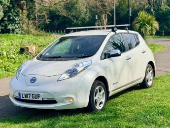 Nissan Leaf 30kWh Acenta Auto 5dr