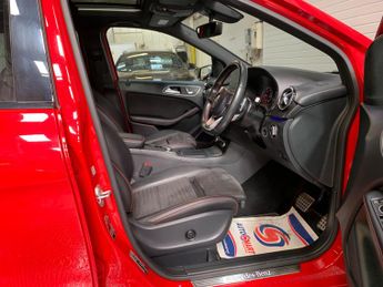 Mercedes-Benz B Class 2.1 B200d AMG Line (Premium Plus) 7G-DCT Euro 6 (s/s) 5dr