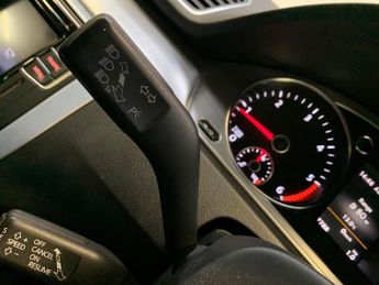 Volkswagen CC 2.0 TDI BlueMotion Tech R-Line DSG Euro 6 (s/s) 4dr