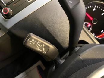 Volkswagen CC 2.0 TDI BlueMotion Tech R-Line DSG Euro 6 (s/s) 4dr