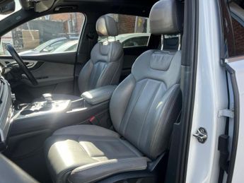 Audi Q7 3.0 TDI V6 S line Tiptronic quattro Euro 6 (s/s) 5dr