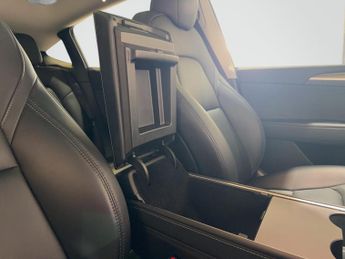 Tesla Model Y (Dual Motor) Long Range Auto 4WDE 5dr