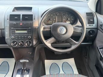 Volkswagen Polo 1.4 S 5dr