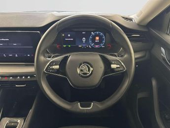 Skoda Octavia 1.4 TSI iV 13kWh SE Technology Estate 5dr Petrol Plug-in Hybrid 