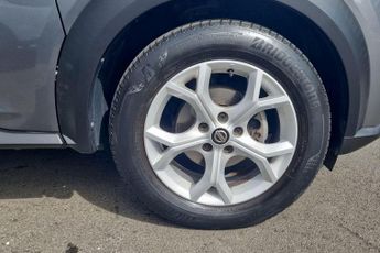 Nissan Juke 1.0 DiG-T 114 N-Connecta 5dr DCT