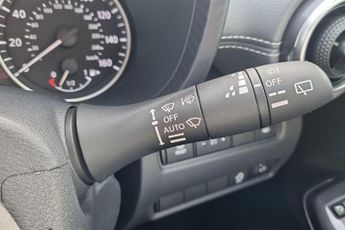 Nissan Juke 1.0 DiG-T 114 N-Connecta 5dr DCT