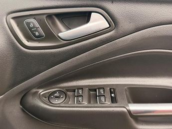 Ford Kuga 2.0 TDCi EcoBlue Titanium X Edition Powershift AWD Euro 6 (s/s) 