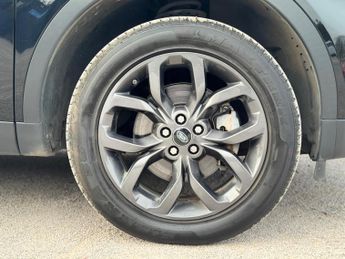 Land Rover Discovery Sport 2.0 TD4 Landmark Auto 4WD Euro 6 (s/s) 5dr