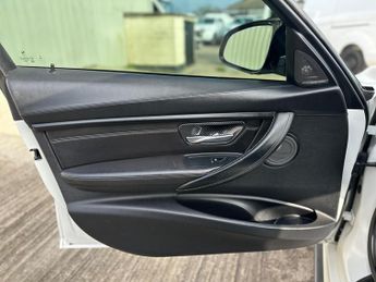 BMW M3 3.0 BiTurbo DCT Euro 6 (s/s) 4dr