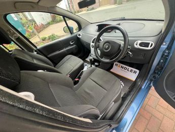 Renault Grand Modus 1.6 VVT Dynamique Auto Euro 4 5dr