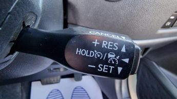 Toyota C-HR 1.8 VVT-h GPF Icon SUV 5dr Petrol Hybrid CVT Euro 6 (s/s) (122 p