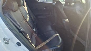 Toyota C-HR 1.8 VVT-h GPF Icon SUV 5dr Petrol Hybrid CVT Euro 6 (s/s) (122 p