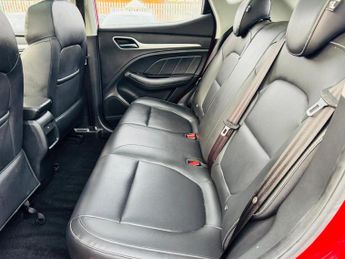 MG MG ZS 44.5kWh Exclusive Auto 5dr