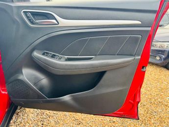 MG MG ZS 44.5kWh Exclusive Auto 5dr