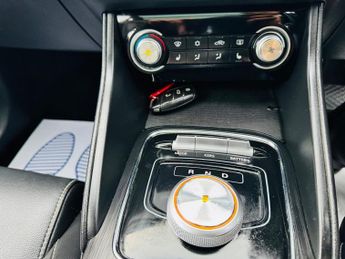 MG MG ZS 44.5kWh Exclusive Auto 5dr