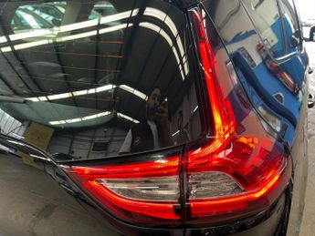 Renault Grand Scenic 1.5h dCi Hybrid Assist Dynamique Nav Euro 6 (s/s) 5dr