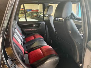 Land Rover Range Rover Sport 3.0 SD V6 HSE Red Auto 4WD Euro 5 5dr