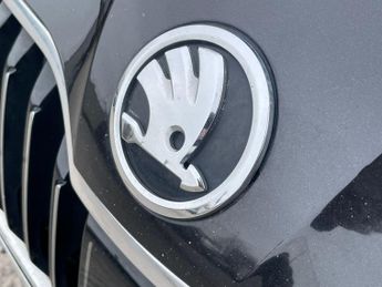 Skoda Superb 2.0 TDI SE Technology DSG Euro 6 (s/s) 5dr