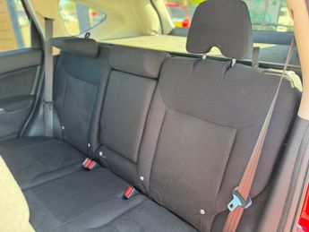 Honda CR-V 2.0 i-VTEC SE Plus Navi Euro 6 (s/s) 5dr
