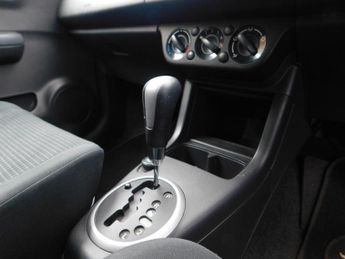 Suzuki Swift 1.5 GLX 5dr