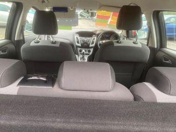 Ford Focus 1.6 Zetec Powershift Euro 5 5dr