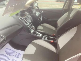 Ford Focus 1.6 Zetec Powershift Euro 5 5dr