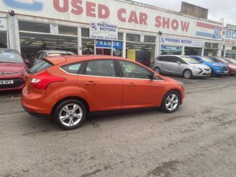 Ford Focus 1.6 Zetec Powershift Euro 5 5dr